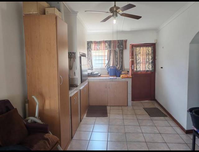 3 BEDROOM HOUSE FOR SALE IN SANDBAAI